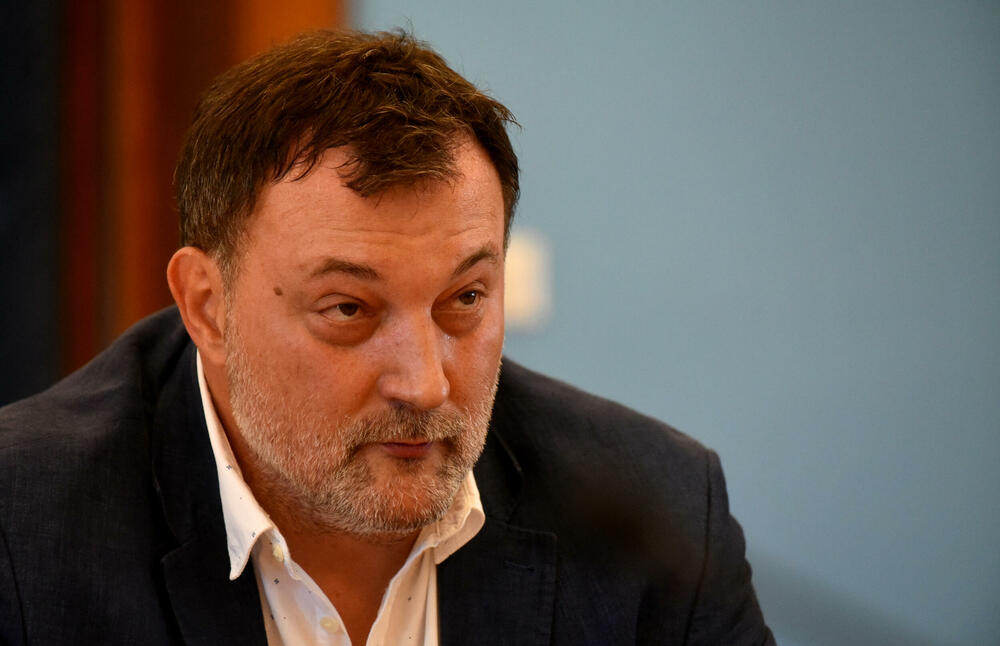 Đukanović sprema zapršku čorbi koja se krčka oko manjinske vlade: Marković 