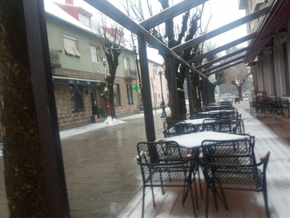 <p>Likalni hroničari tvrde da je čak i tokom ljetnjih mjeseci na području Kolašina znao pasti snijeg</p>