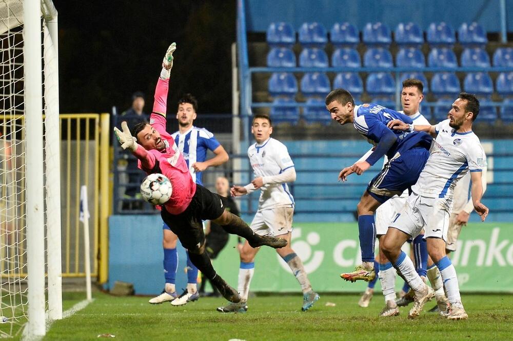 Detalj sa derbija pod Goricom u kojem je viđeno šest golova, Foto: FK Budućnost