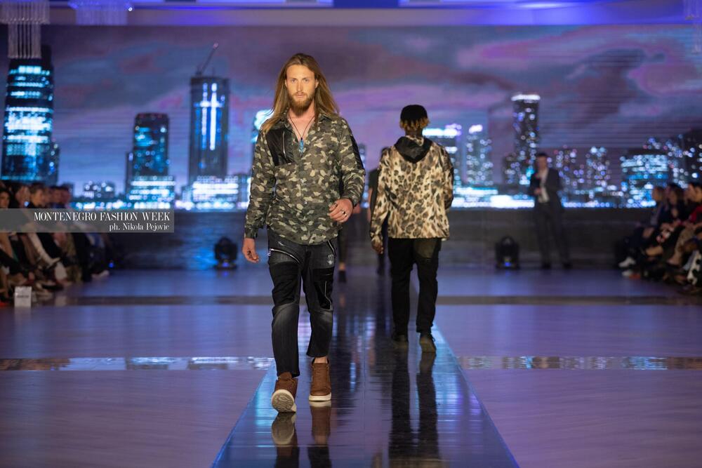 <p>Sinoć su na Imanju Knjaz u Podgorici održane revije Marine Banović, Ane Suevalove, Valentine Mitrović, Bate Spasojevića i studenata Fakulteta za dizajn i multimediju, smjera Modni dizajn...</p>