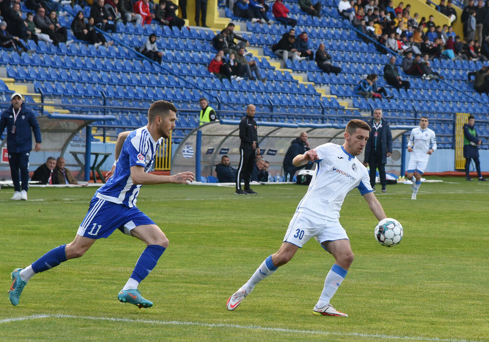 <p>Tim Aleksandra Nedovića savladao najvećeg rivala (3:0) i došao na korak od finala Kupa Crne Gore</p>