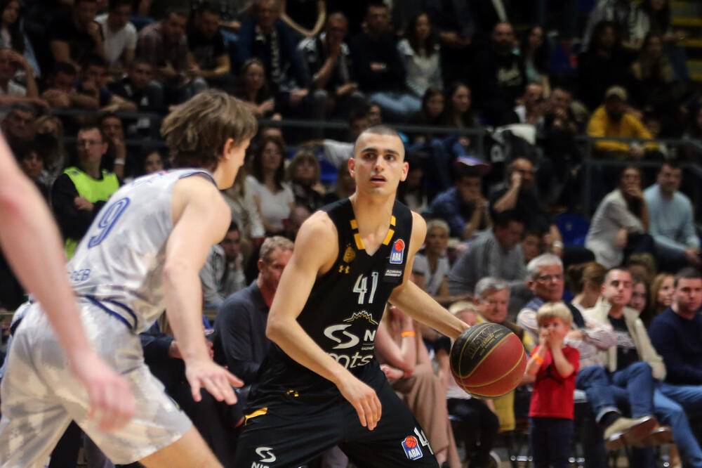 Tragičar: Jam Madar, Foto: Partizan NIS