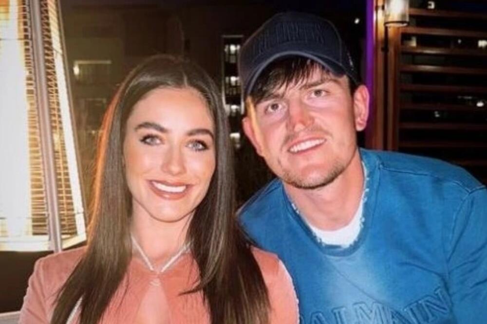 Hari Megvajer sa vjerenicom, Foto: Printscreen