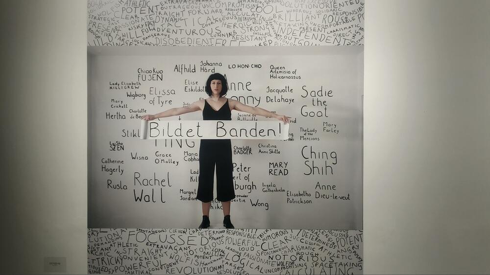 Fotografija sa imenima žena pirata