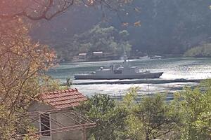 Raketna fregata Ratne Mornarice Francuske uplovila u Boku Kotorsku