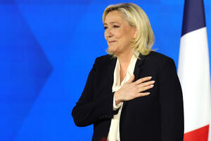 Francusko pravosuđe naložilo suđenje protiv Marin Le Pen i njene...