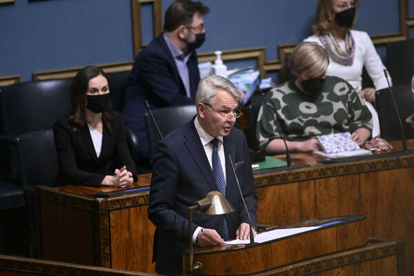 Za razliku od Finske, Švedska nevoljno ide ka NATO-u