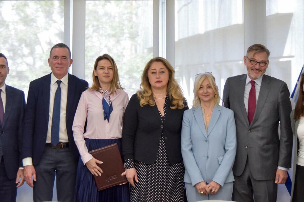 Sa sastanka, Foto: PKCG