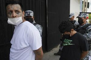 El Salvador: Više od 17.000 ljudi uhapšeno za mjesec dana borbe...