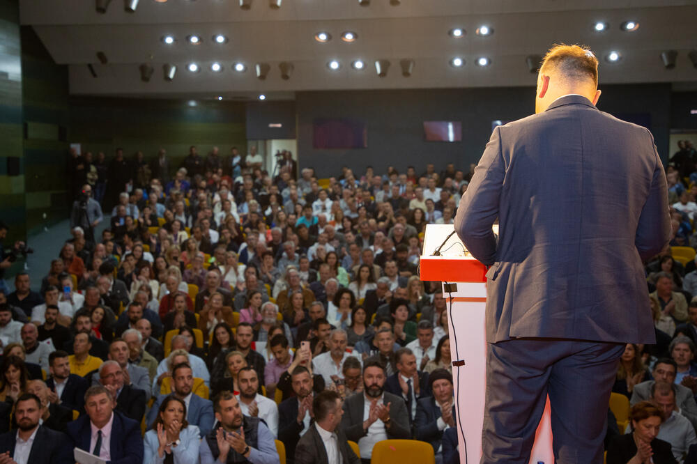 Foto: Demokratska Crna Gora