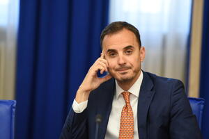Konatar: Svima treba da bude jasno da će Abazović nastaviti da...