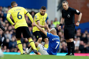 Odbijena Ratklifova ponuda za Čelsi