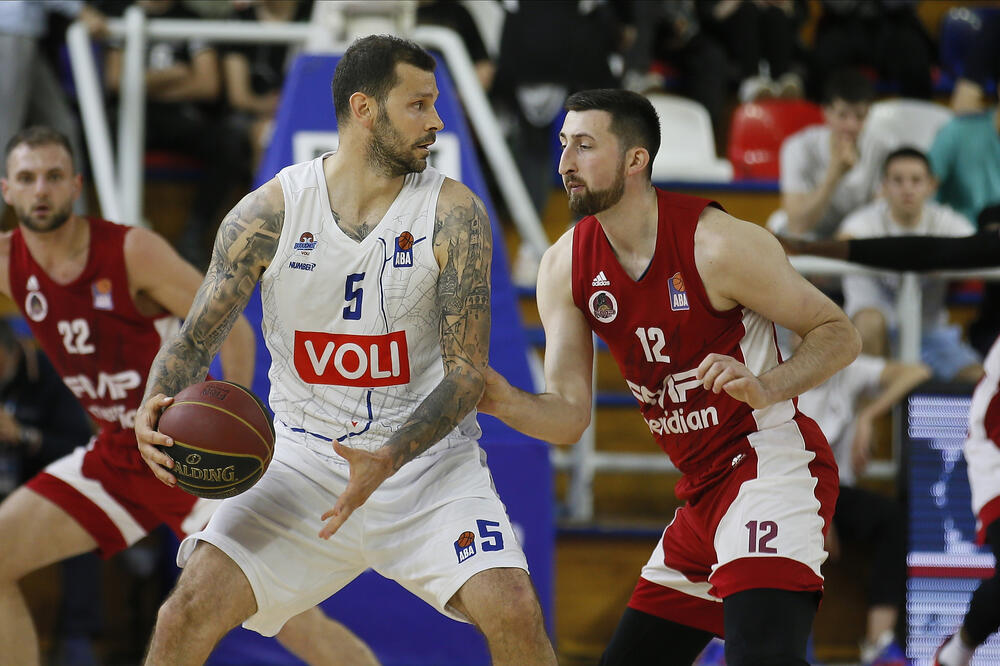 Vladimir Micov na večerašnjem meču, Foto: KK FMP