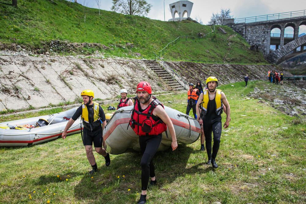 <p>"Na ovogodišnjoj regati učestvovalo je 75 raftera sa devet čamaca, a gotovo 30 odsto učesnika došlo je iz inostranstva"</p>