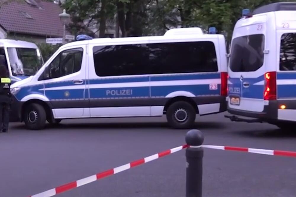 Policija na mjestu događaja, Foto: Screenshot/Youtube