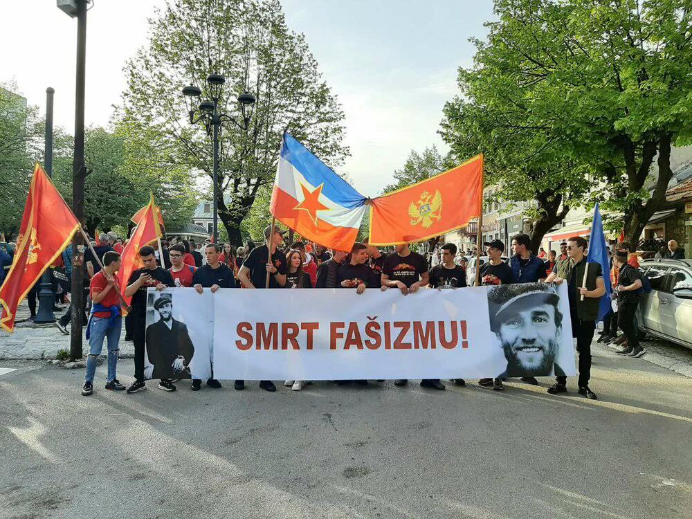 <p>Poziv za današnje okupljanje dijelio se na društvenim mrežama, ali nije poznato ko su bili organizatori</p>