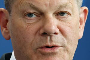 Šolc čestitao Abazoviću: Želim Vam puno sreće, srećnu ruku i mnogo...