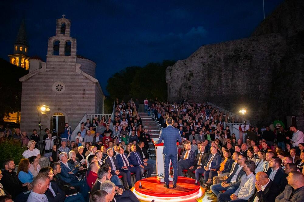Foto: Demokratska Crna Gora