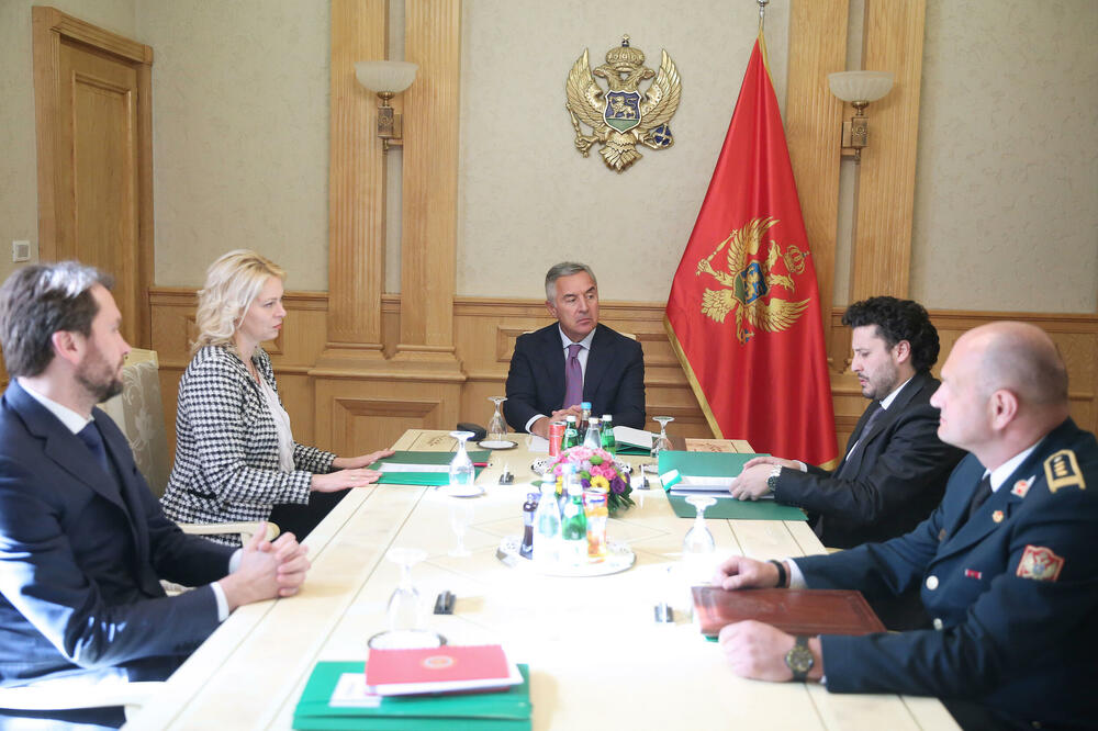 Sa jedne od prethodnih sjednica Savjeta, Foto: Služba za informisanje Predsjednika Crne Gore