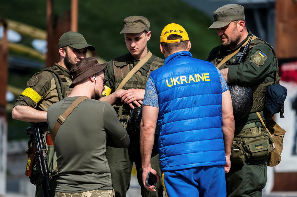 Ukrajinski vojnici juče u Kijevu