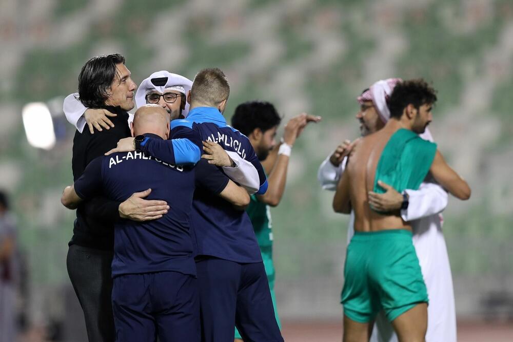 Nebojša Jovović slavi gol sa saradnicima, Foto: Al Ahli