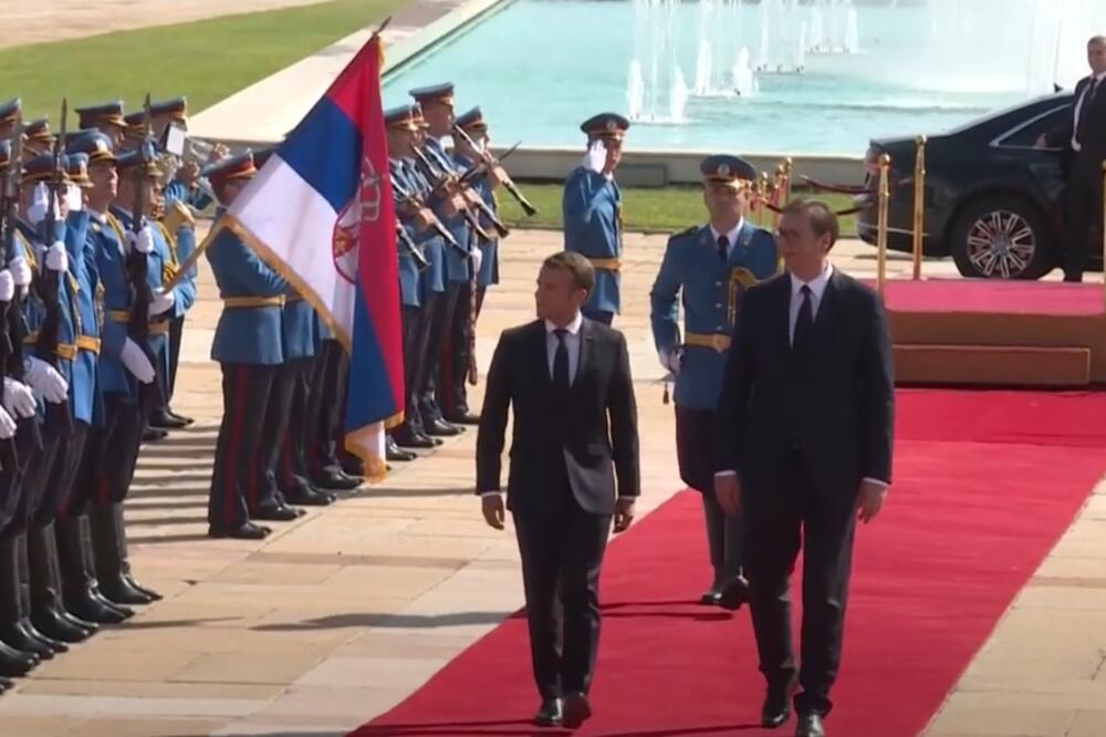 Detalj sa jednog od susreta Makrona i predsjednika Srbije Aleksandra Vučića, Foto: Screenshot/Youtube