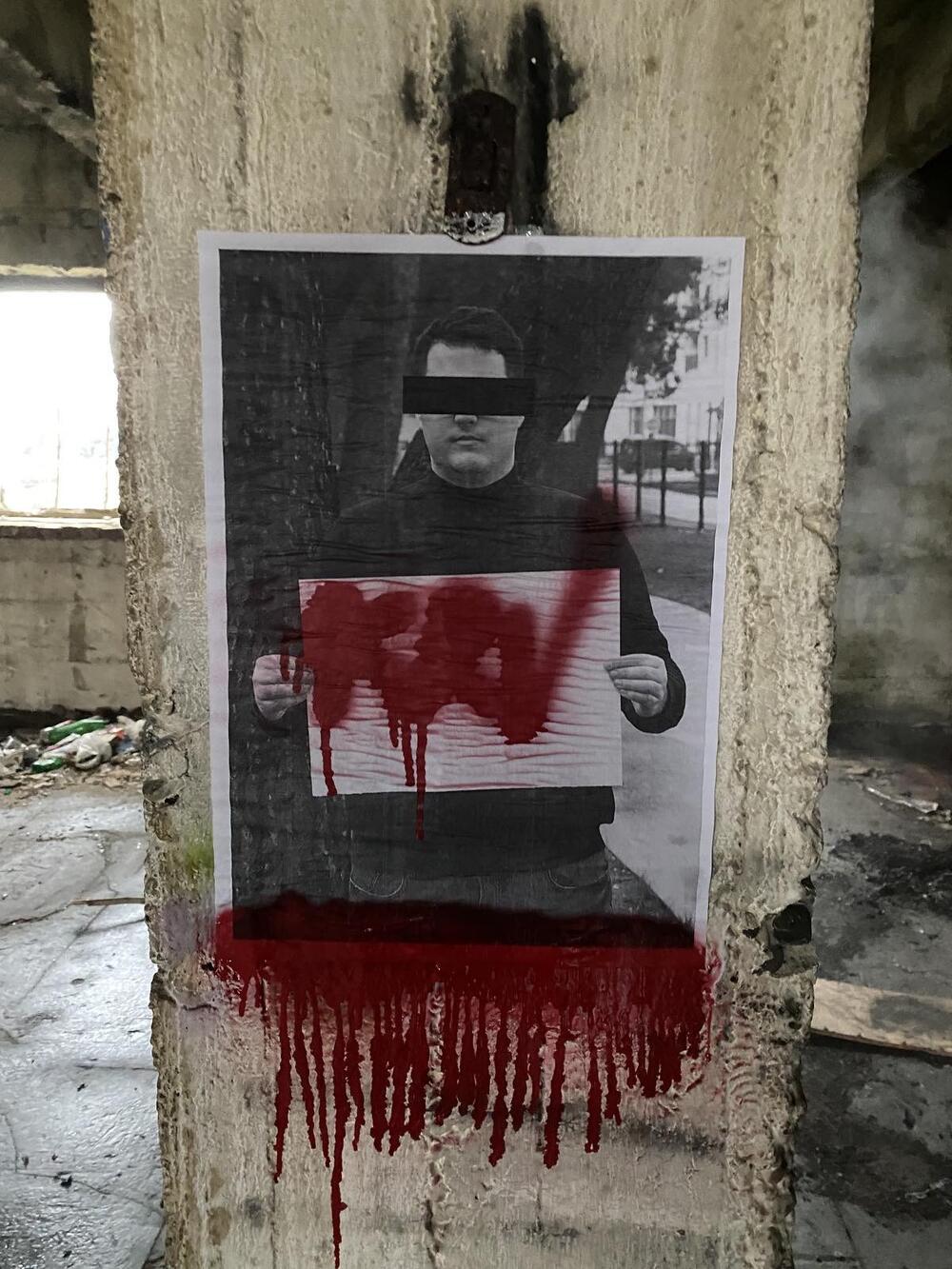 <p>"Pregledom ovog Instagram profila i čitanjem riječi koje su posjetioci izabrali i uslikali tokom izložbe, dobijamo jasnu sliku o emotivnom stanju društva u određenom trenutku. Tako je sama izložba transfromisana iz analognog u digitali svijet i time nastavila da živi i nakon trajanja izložbe"</p>