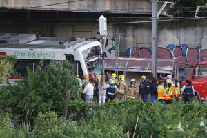 U sudaru dva voza u Španiji stradala jedna osoba, 85 povrijeđeno