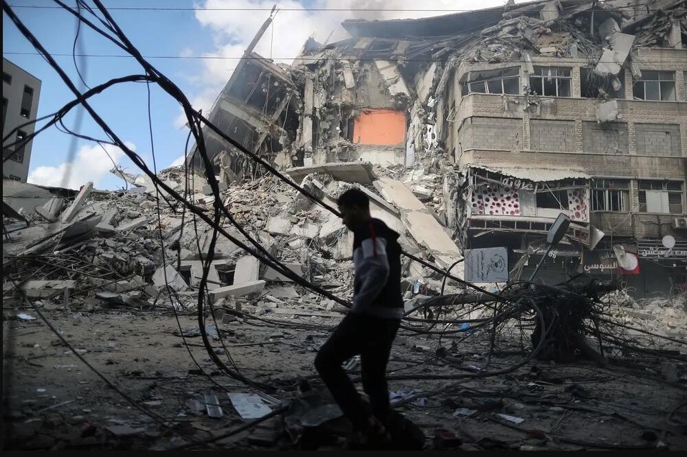 U urušavanju stambenog bloka u gradu Gazi prošle godine stradala su 44 civila, Foto: Rojters