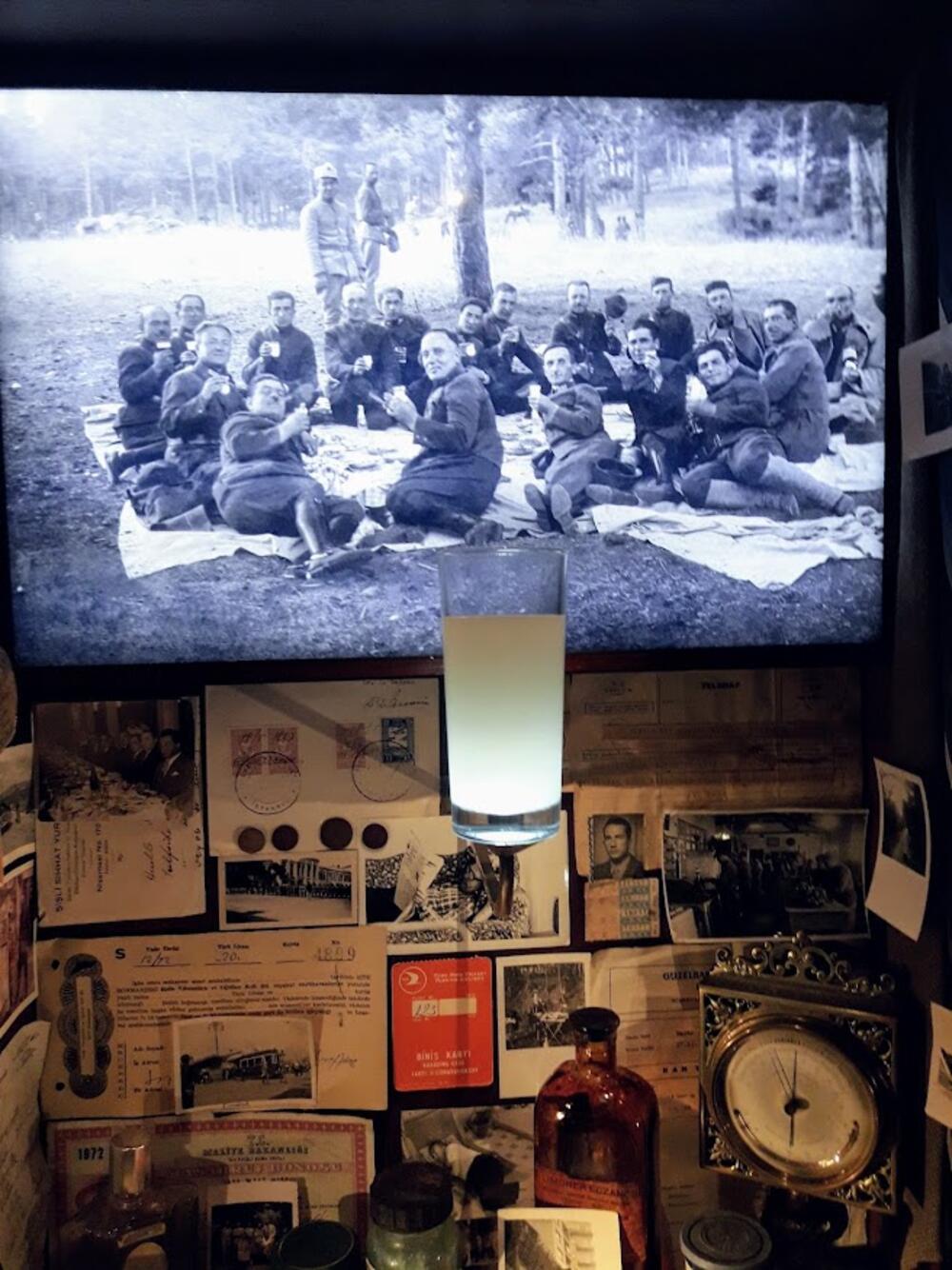 <p>Da li ste imali priliku da posjetite "Muzej nevinosti" u Istanbulu koji je nastao po istoimenom romanu Orhana Pamuka?</p>