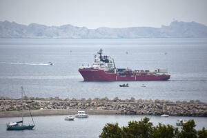 Humanitarni brod spasio 113 ljudi iz Sredozemnog mora