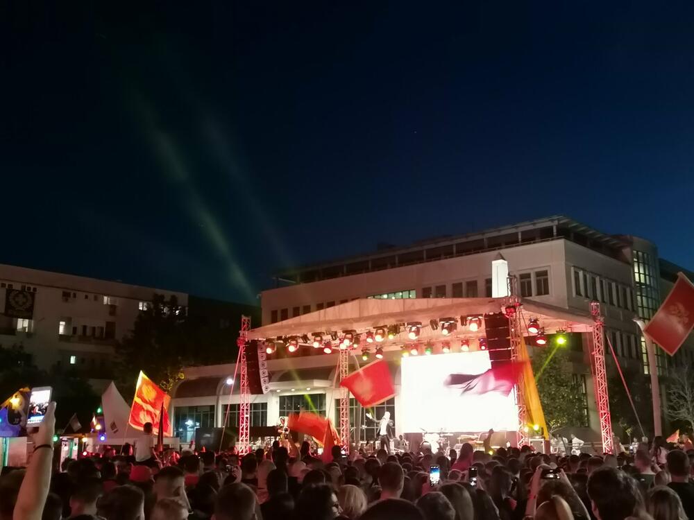 <p>Crna Gora u subotu proslavlja 16 godina od obnove državne nezavisnosti</p>