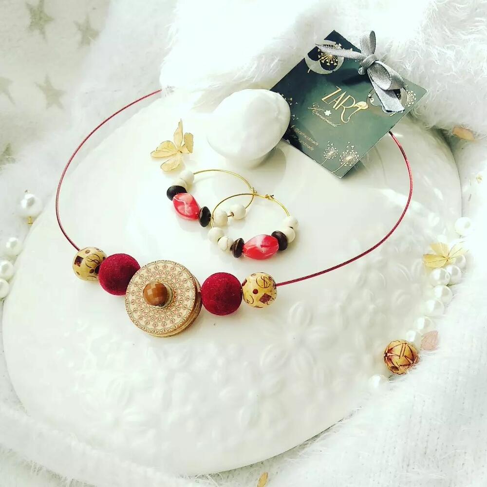 <p>Rođena Rožajka Anela Radojičić sa četvorogodišnjom kćerkicom Zarom u Nikšiću stvara maštalicu nazvanu “ZAR”</p>