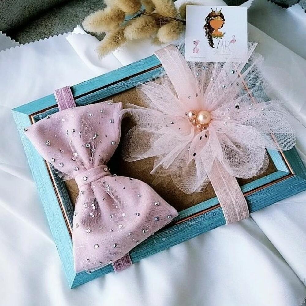 <p>Rođena Rožajka Anela Radojičić sa četvorogodišnjom kćerkicom Zarom u Nikšiću stvara maštalicu nazvanu “ZAR”</p>