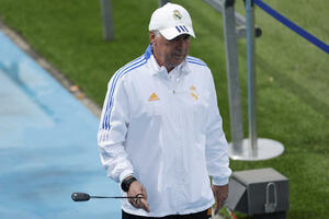 Anćeloti: Ne razmišljamo o igračima iz drugih klubova, fokusirani...