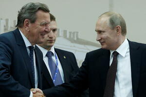 Okreće li Šreder leđa Putinu: Poručio da je odustao od mjesta u...
