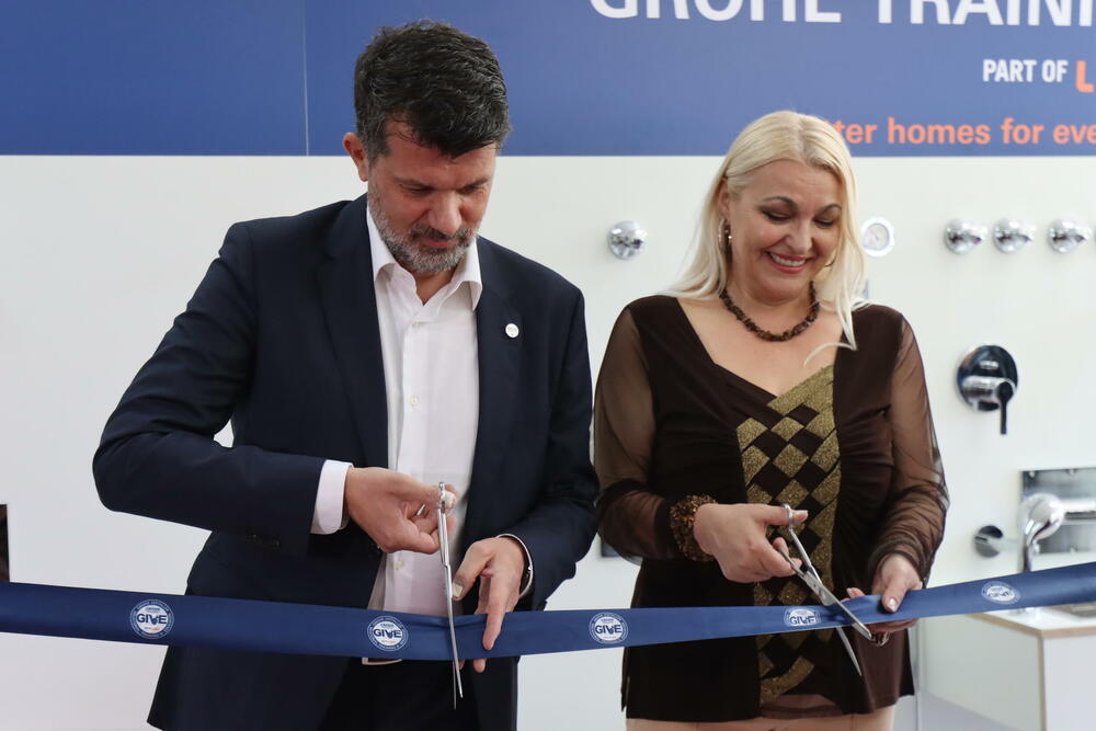 <p>Kvalitetni temelji za prosperitetnu budućnost.</p>