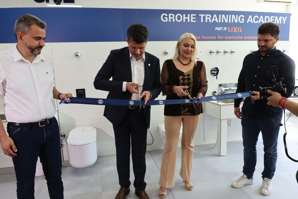 <p>Kvalitetni temelji za prosperitetnu budućnost.</p>