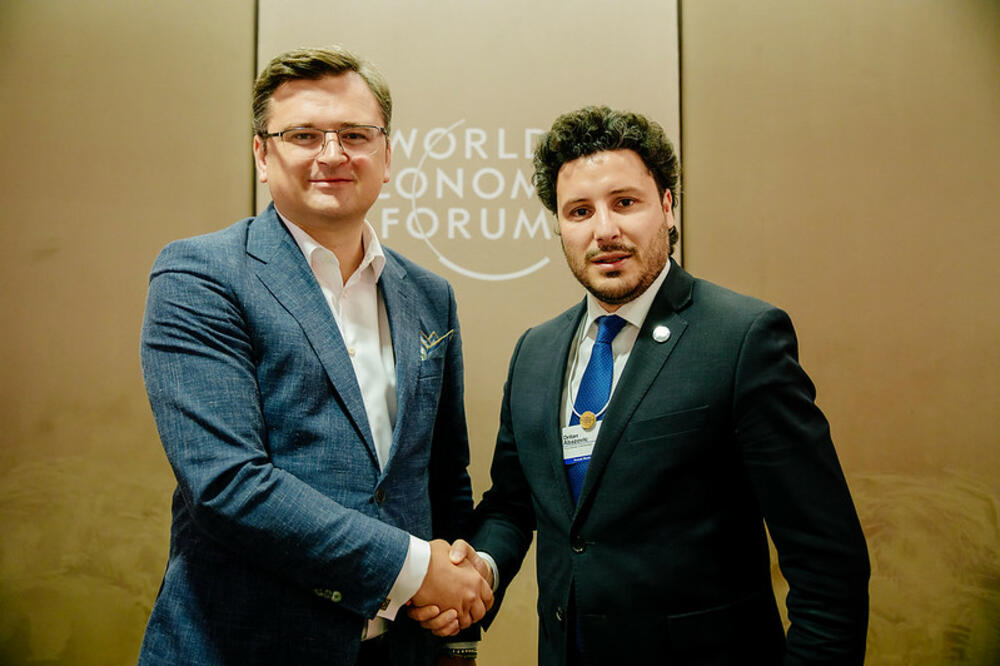 Kuleba i Abazović u Davosu, Foto: gov.me