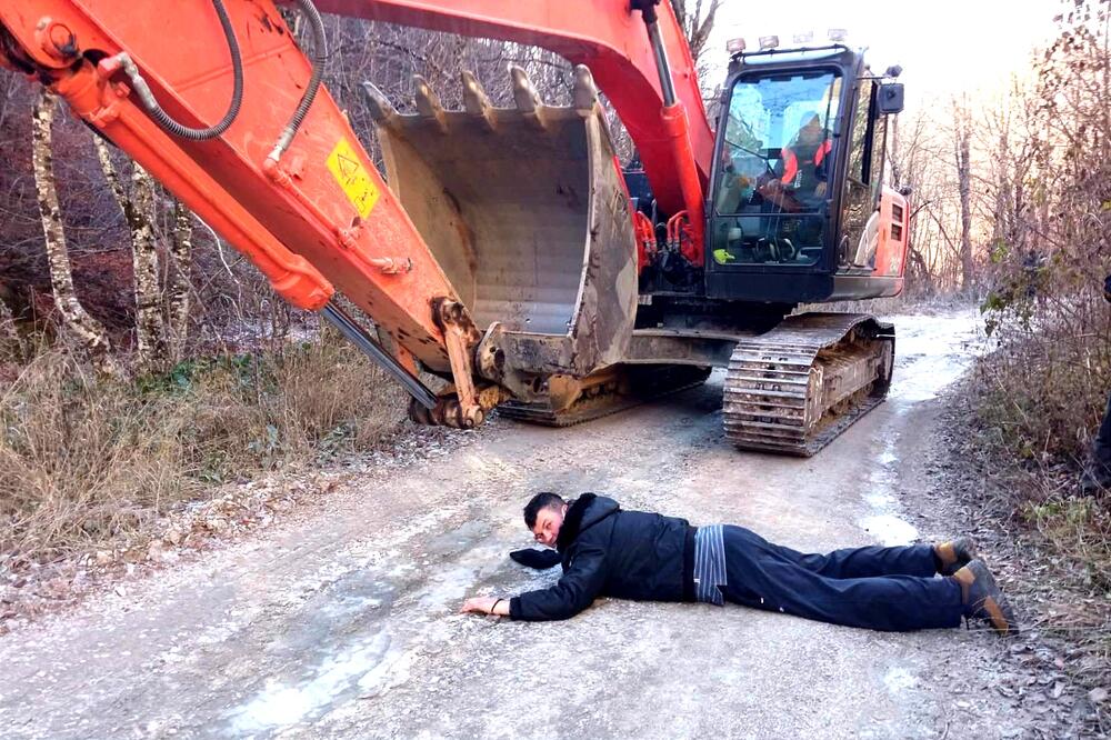 Sa jedbog od protesta u Rečinama, Foto: Sačuvajmo rijeke Crne Gore