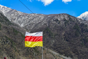 Predsjednik Južne Osetije suspendovao najavljeni referendum o...