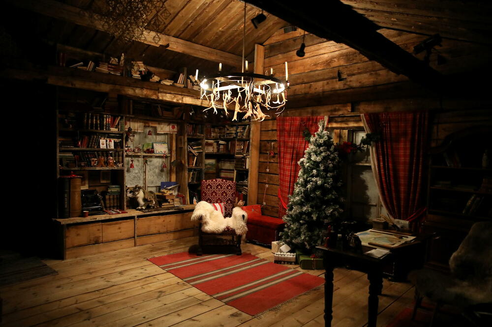 Jedna od prostorija u Djeda Mrazovom parku u Rovanijemiju, Foto: STOYAN NENOV