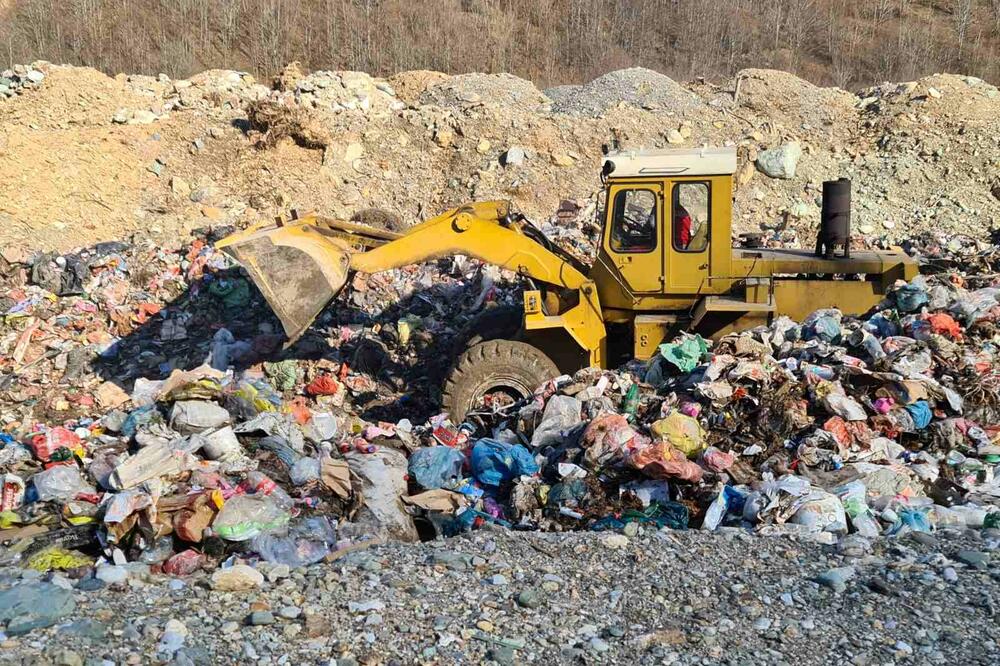 Tvrde da će problem biti riješen: Deponija na Tari, Foto: Dragana Šćepanović