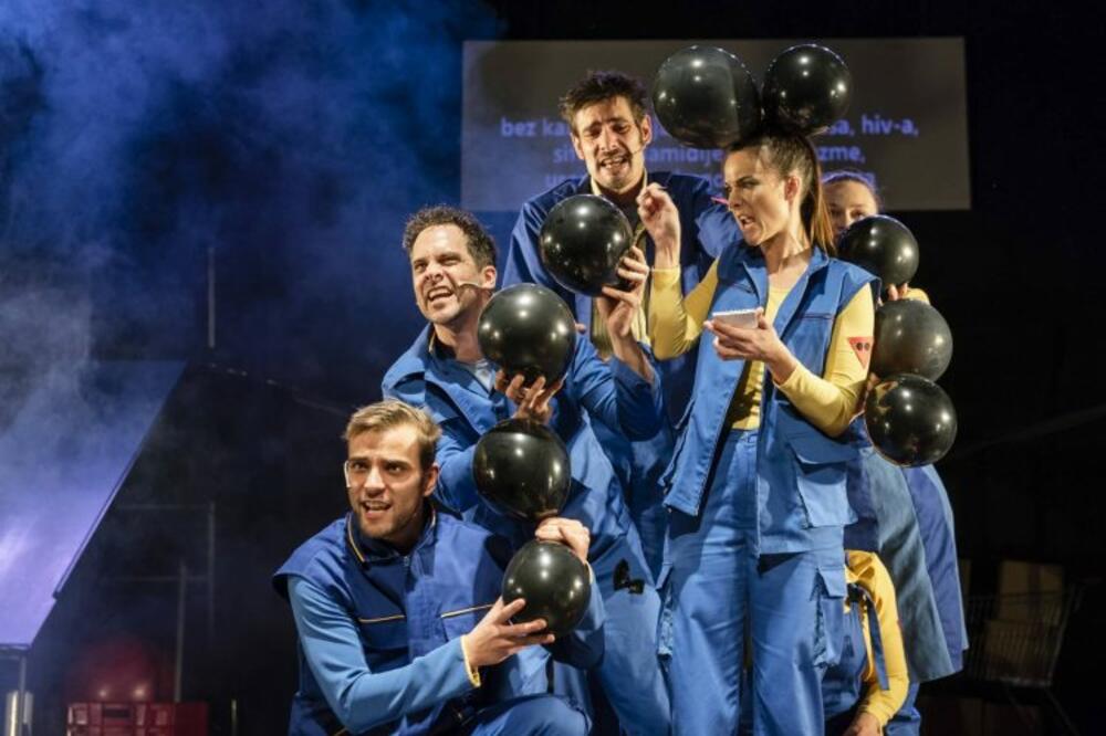 "Poslednje devojčice", Foto: Sterijino pozorje/Edvard Molnar