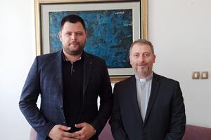 Kovačević obećao pomoć Rimokatoličkoj crkvi