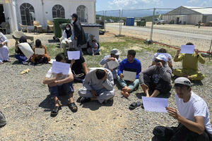 Evakuisani nakon povratka Talibana: Neki Avganistanci zaglavili u...