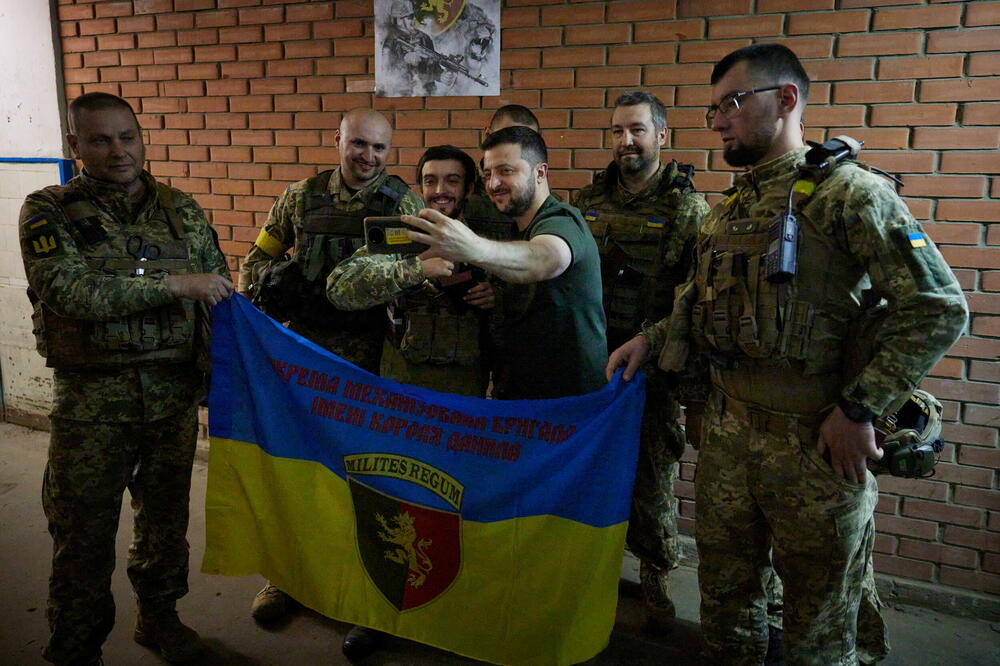 Predsjednik Ukrajine Volodimir Zelenski tokom posjete Donbasu, Foto: Reuters