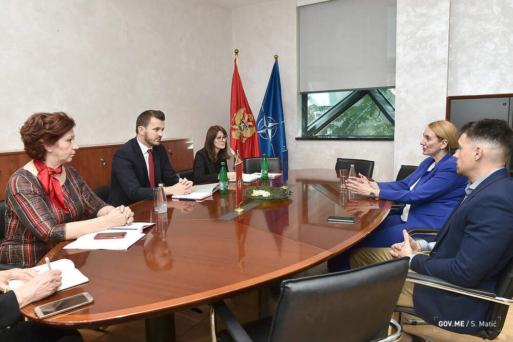 Sa sastanka Dukaja i predstavnika ASK, Foto: Ministarstvo javne uprave