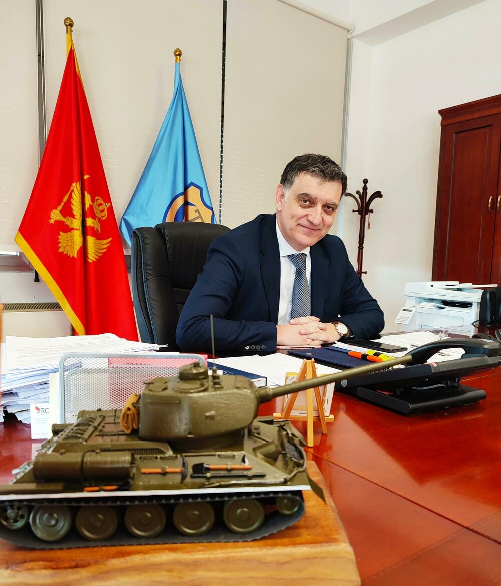 Komnenović