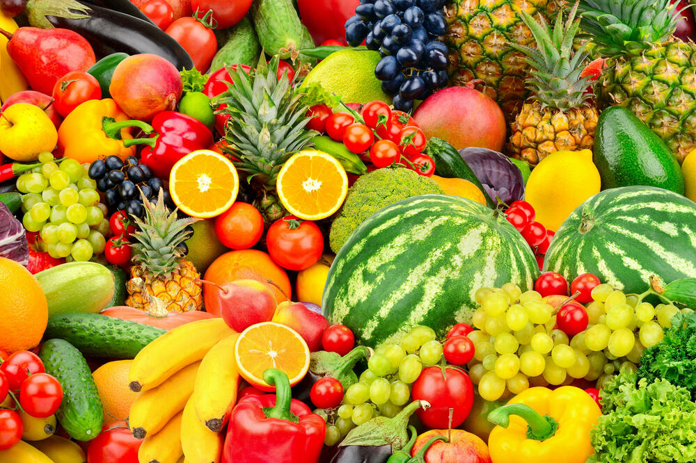 Kod voća i povrća koje je uništeno ili vraćeno sa granice uglavnom  povećan nivo pesticida i drugih materija (ilustracija), Foto: Shutterstock
